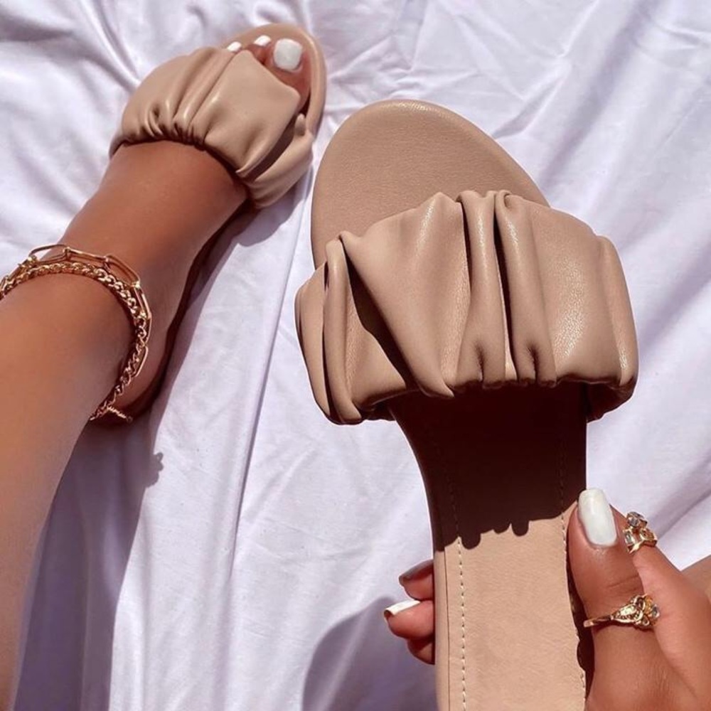 Sandals 🥥